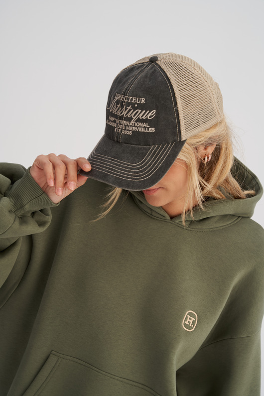 czapki damskie Czapka truckerka VINTAGE TSC czarna