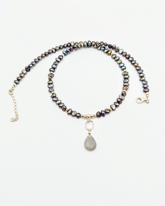 naszyjniki - inne Perły z kamieniem księżycowym, naszyjnik