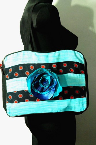 blue w kropkach ART INDYWIDUALITY