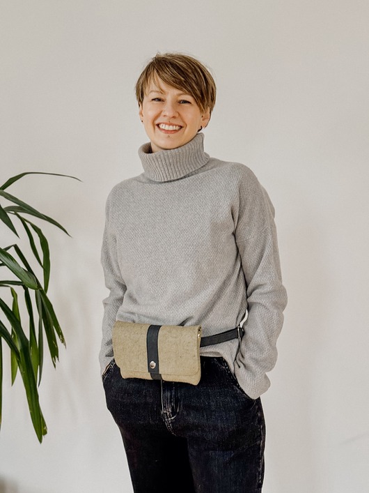 saszetka nerka Marmollada - torebka filcowa nerka MIĘTOWA + c