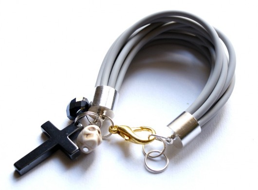 Rubber glam Republika jewelry