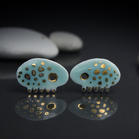 kolczyki ceramiczne ROBAKI /stal chirurgiczna/