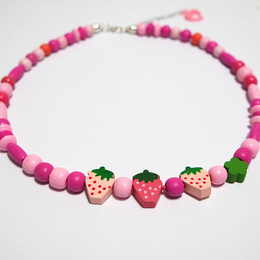 korale Korale - Truskawki 2 -  drewniane, krótkie