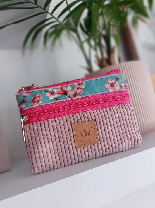 portfele damskie Dwustronny portfel z weluru i sztruksu Kwiatuszki