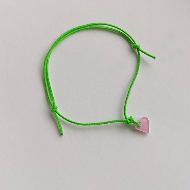 bransoletki na sznurku Serduszko  bransoletka