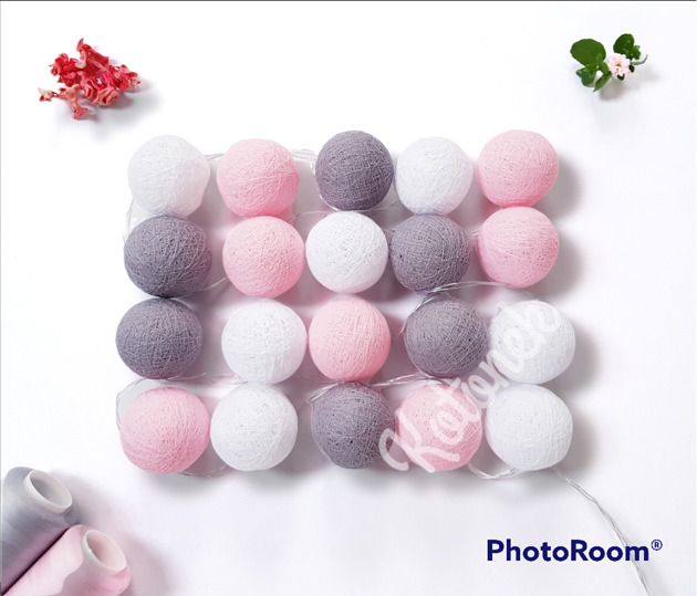 dekoracje świetlne Lampki Cotton Balls 20 led szaro-różowe, świecące kule na baterie