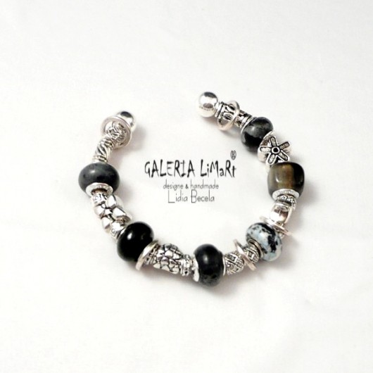 Labradoryt a la  Pandora.  Elegancka bransoleta Galeria Limart