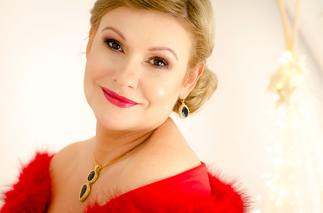 Kolczyki "Piękna i czerń" Sylwia Świercz biżuteria autorska