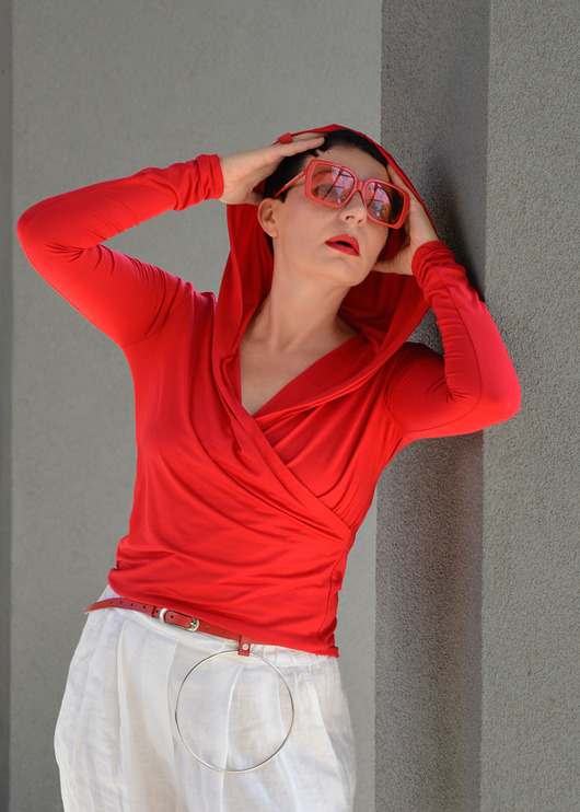 bluza z kapturem damska New BLUZA z Kapturem  W O D A