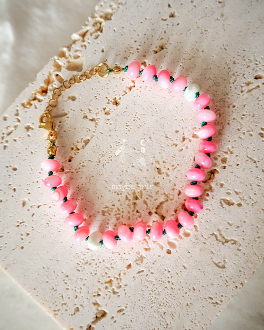 bransoletki na sznurku Bransoletka Hibiskus z muszli