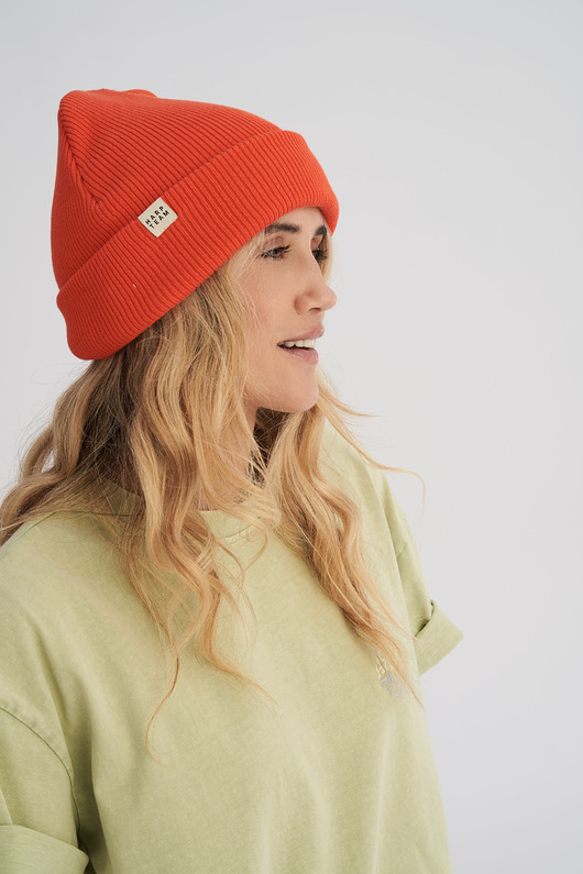 czapki damskie Czapka zimowa z bawełny organicznej jasnoczerwona