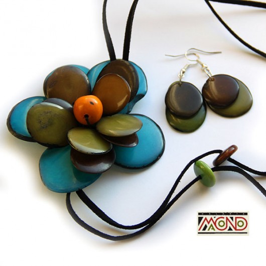 Kwiat z tagua (001) Galeria Macondo