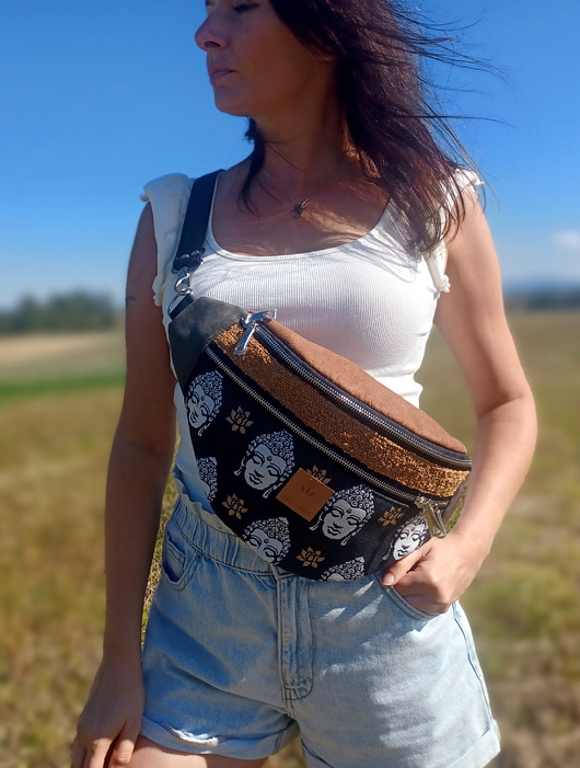 saszetka nerka Maxi nerka damska z żakardu i nubuku Raipur