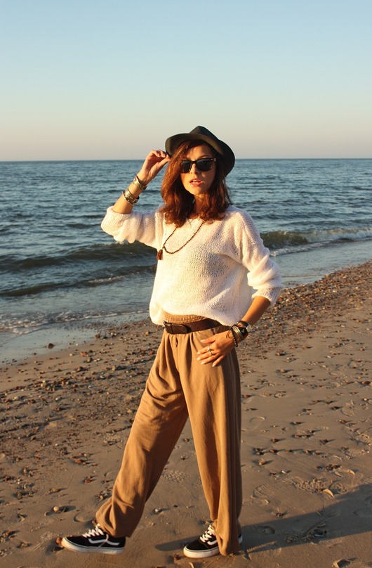 swetry damskie  Sweter handmade Angora Star