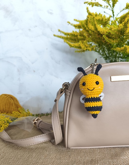 breloki Brelok pszczółka, Brelok do kluczy, Brelok na prezent, Brelok do torebki