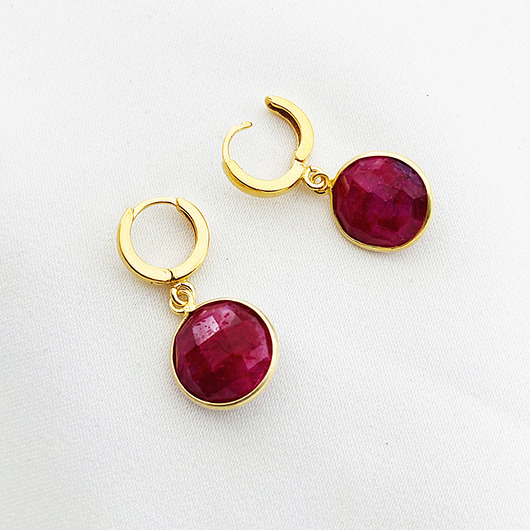 kolczyki z kamieniami Kropla Ognia- Czerwone kolczyki Rubiny srebro pozłacane