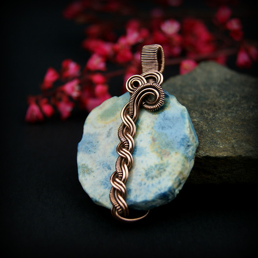wisiory Koral fossil wisiorek wire wrapping