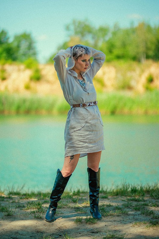 sukienki midi damskie Sukienka lniana z wielkim kapturem ,boho, na plaże