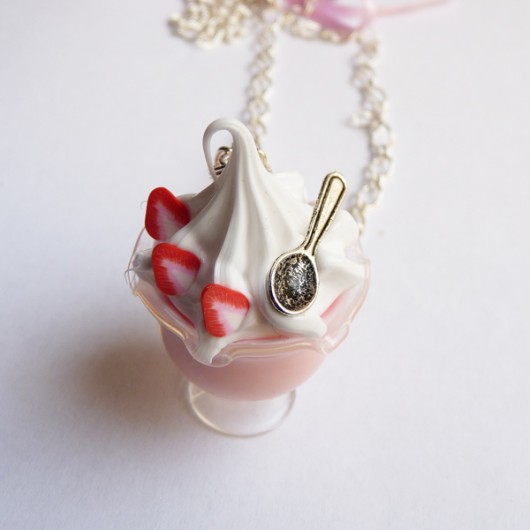 Strawberry shake Lemon Lovely