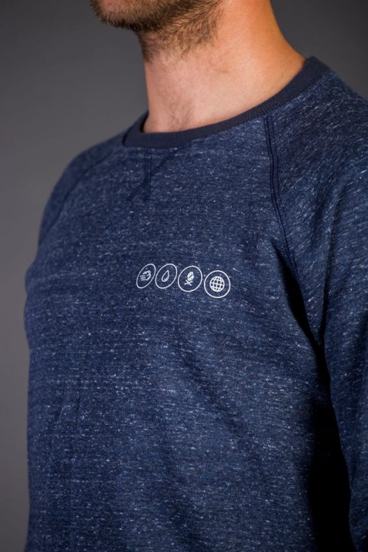 Feat Crewneck Navy / Melange  Feat CLTH