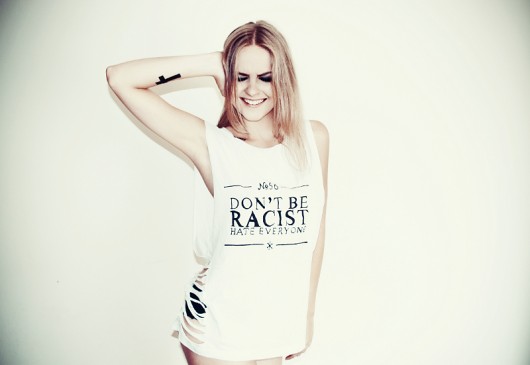 koszulka DON&#039;T BE RACIST HATE EVERYONE XXXkipeke