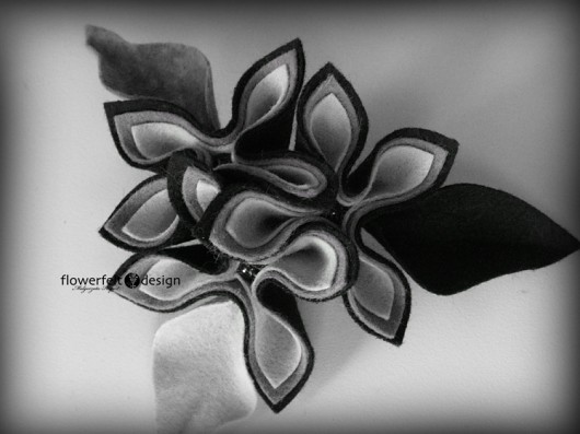 szaroczarna FlowerFelt Design