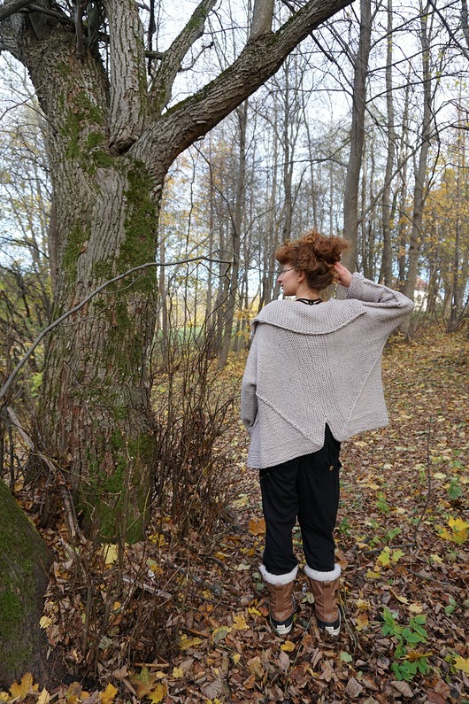 kardigany damskie Wełniany kardigan oversize, jasny liliowy, szary, o geometrycznej strukturze