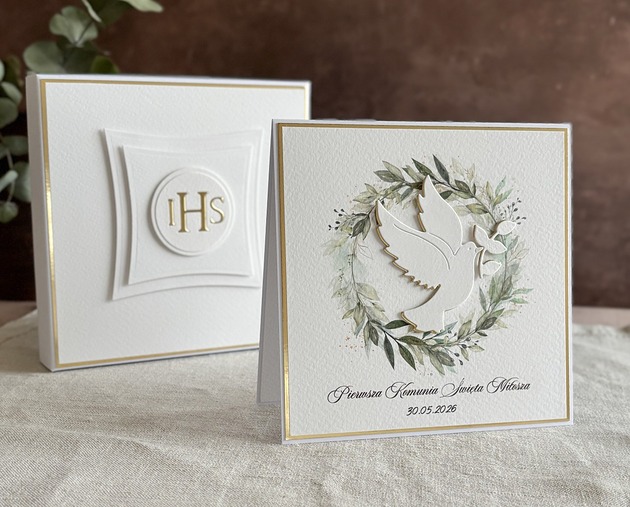 kartki na komunię Kartka na komunię z pudełkiem i kopertą, 109