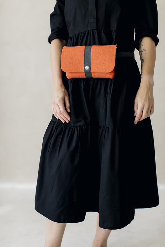 saszetka nerka Marmollada - torebka filcowa nerka SZAFRAN + c