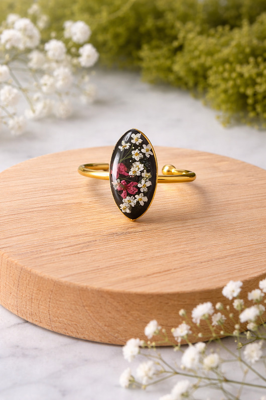 pierścionek z żywicy Pierścionek markiza z dziką marchwią