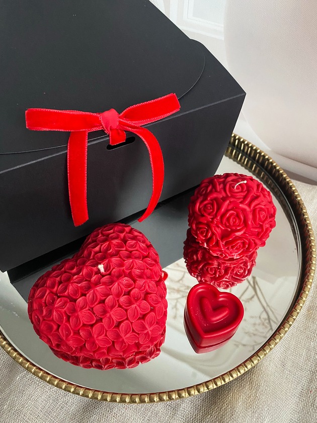 świeczniki i świece Walentynkowy zestaw prezentowy  świece ekologiczne sojowe