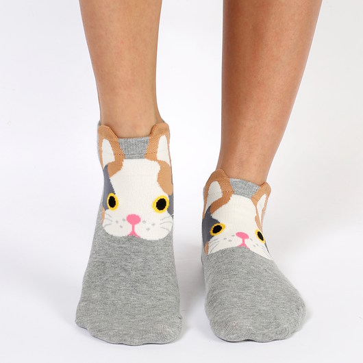 Szare skarpetki z kotkiem psotkiem - uszka 3D CandySox