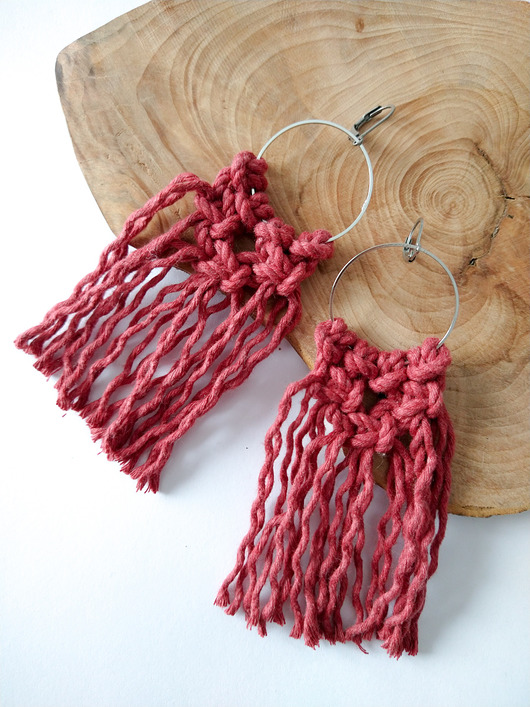 malinowe plecione boho kolczyki by Matusevic