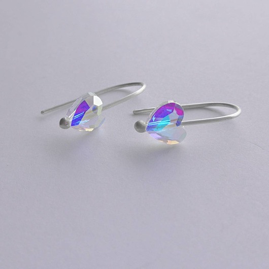 kolczyki z kamieniami Kolczyki serduszko