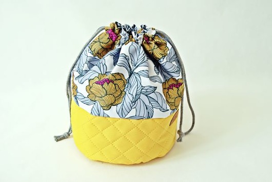 worek-kosmetyczka  Yellow Irmine tacy duzi