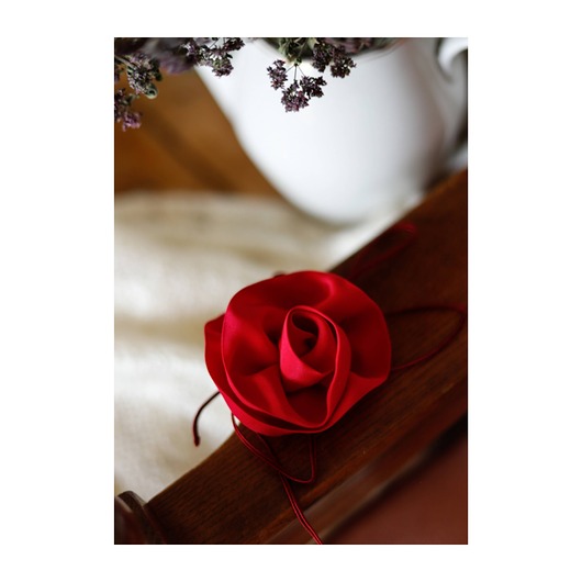 chokery Jedwabny malinowy choker