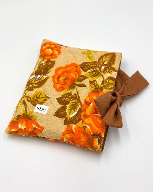 pokrowce i etui - różne Otulacz na książkę Vintage