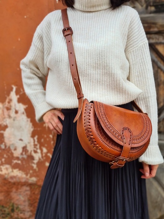 torby na ramię Skórzana torebka Nicte Brązowa ręcznie robiona z grubej skóry góralska