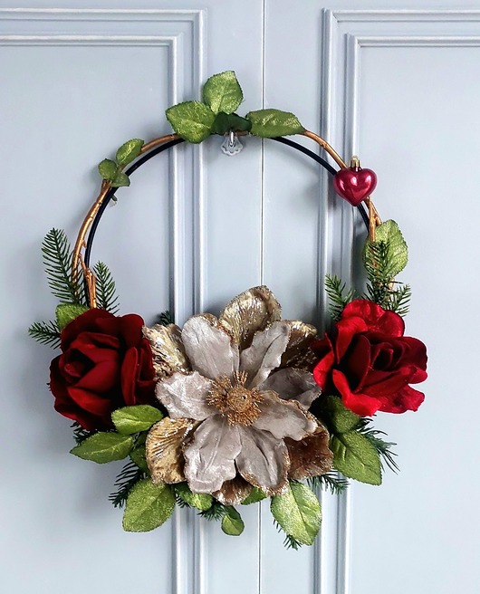 wianki bożonarodzeniowe Świąteczny wianek na obręczy