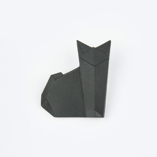 Broszka Porcelanowa Origami Kot Czarna StehlikDesign
