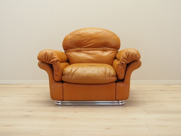 fotele Fotel pomarańczowy, Space Age design, lata 60, produkcja: Włochy