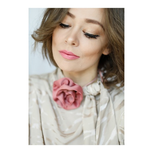 chokery Choker róża