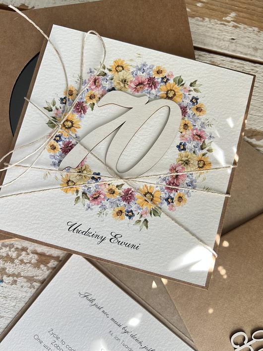 kartki scrapbooking Personalizowana wyjątkowa kartka ręcznie robiona na 70 urodziny z życzeniami