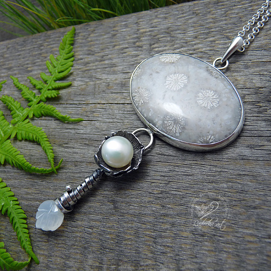 Luthierre Necklace Radecka art