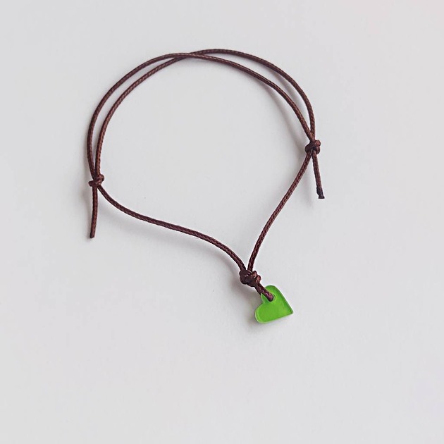 bransoletki na sznurku Serduszko  bransoletka