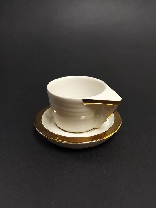 Filiżanka espresso,biała złocona MANOceramics