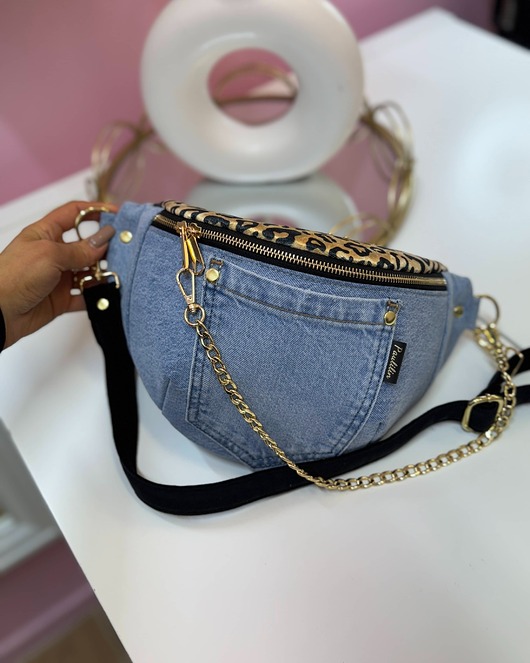 saszetka nerka Nerka damska jasna jeansowa z kieszonką i panterką XL