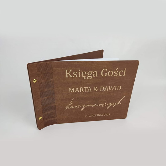 księgi gości i albumy ślubne Księga gości na wesele  z nazwiskiem