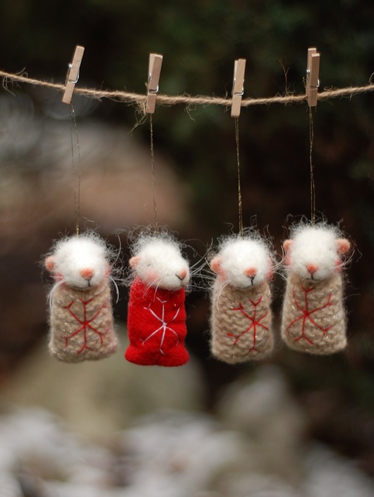 ozdoby choinkowe Świąteczne Myszki- komplet 4 sztuk jasny