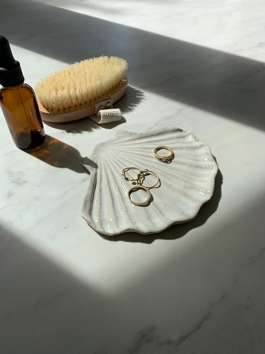 pojemniki na biżuterię Ceramiczna Płaska Muszla Pearl White